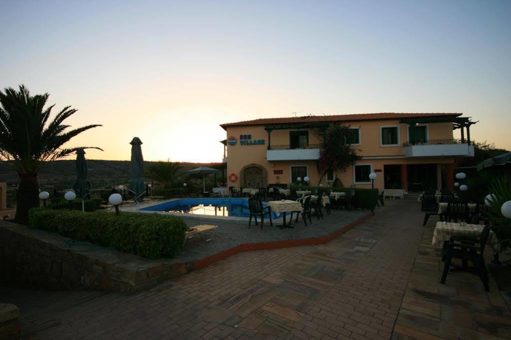 Sun Village Hotel Apartments Megas Limnionas Exterior photo