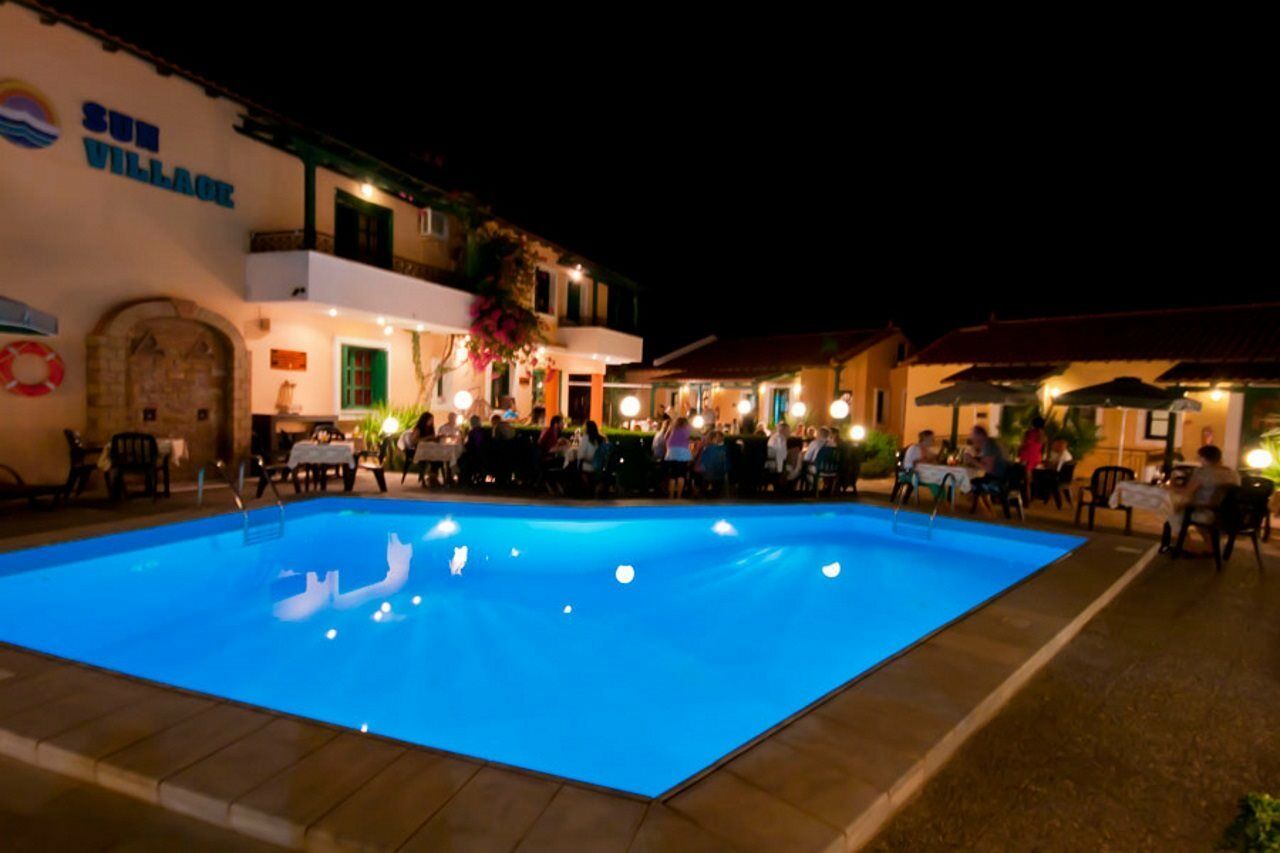 Sun Village Hotel Apartments Megas Limnionas Exterior photo